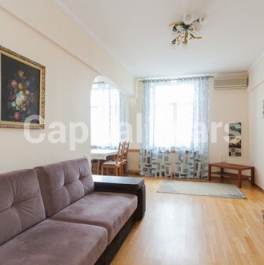 Аренда 4-комн квартиры на вторичном рынке Оружейный пер,  д. 25,  к. 1В