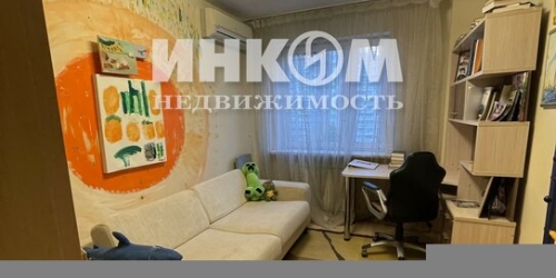 2-комн квартира улица Маршала Голованова,  д. 11
