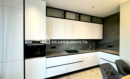 Продажа 3-комн квартиры на вторичном рынке улица Годовикова,  д. 11 к2
