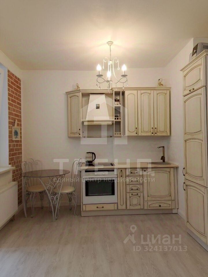 Продажа студии улица Оптиков, 37