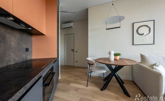 Продажа 2-комн квартиры на вторичном рынке Белоостровская улица,  д. 7