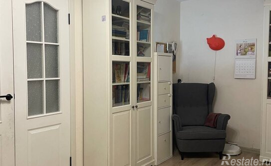 Продажа 1-комн квартиры на вторичном рынке Петергофское ш