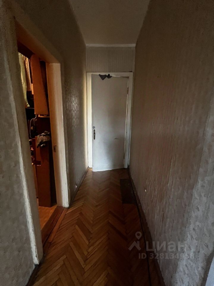 Продажа 3-комн квартиры на вторичном рынке Онежская улица, 9/4кА
