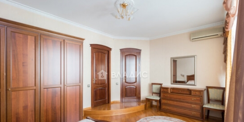 4-комн квартира Головин Б. пер,  д. 2/16