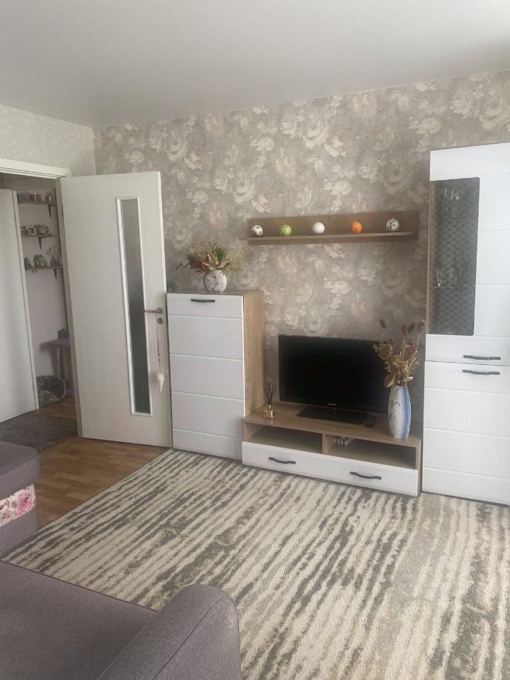 Продажа 2-комн квартиры на вторичном рынке Пушкин, улица Генерала Хазова, 30