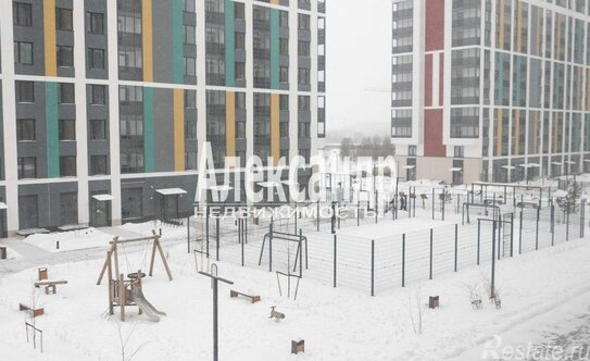 Продажа 1-комн квартиры на вторичном рынке Аннинское городское поселение, Центральная улица,  д. 30 к2