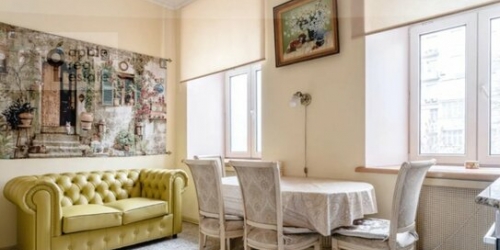 3-комн квартира улица Серафимовича,  д. 2