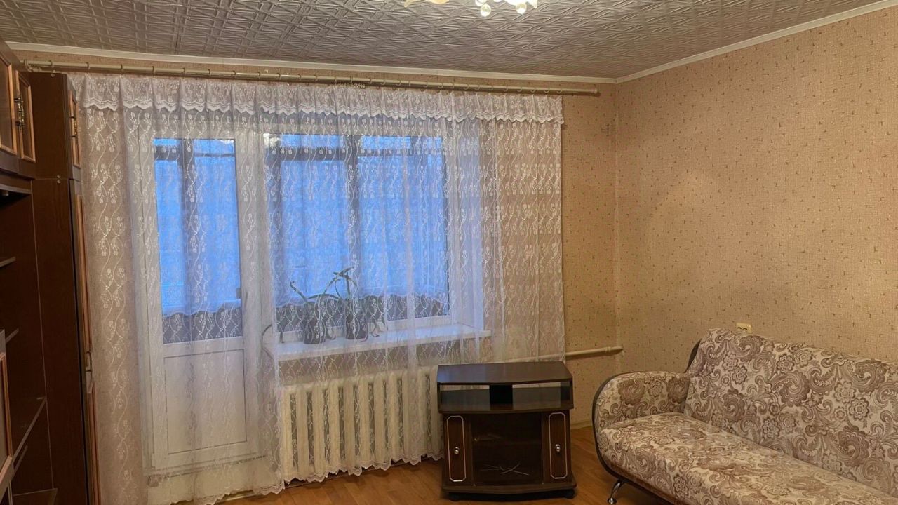 Продажа 2-комн квартиры на вторичном рынке пос. Пансионат Зеленый Бор, 1