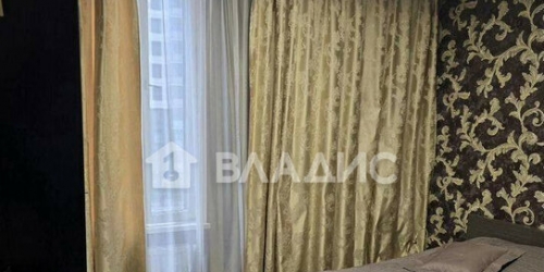 4-комн квартира Композиторов ул,  д. 12