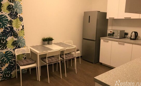 Продажа 1-комн квартиры на вторичном рынке Арцеуловская Аллея,  д. 23 к1