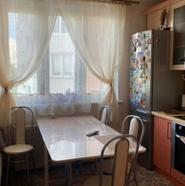 Продажа 3-комн квартиры на вторичном рынке улица Тихомирова,  д. 5
