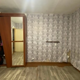 Продажа 1-комн квартиры на вторичном рынке Волхов г, Ярвенпяя ул,  д. 5Б