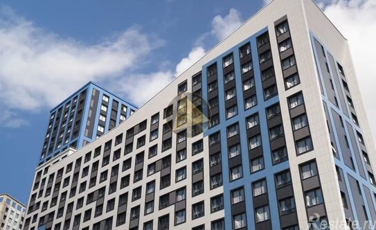 Продажа 2-комн квартиры на вторичном рынке Маршала Блюхера пр-кт,  д. 3 к2 с1