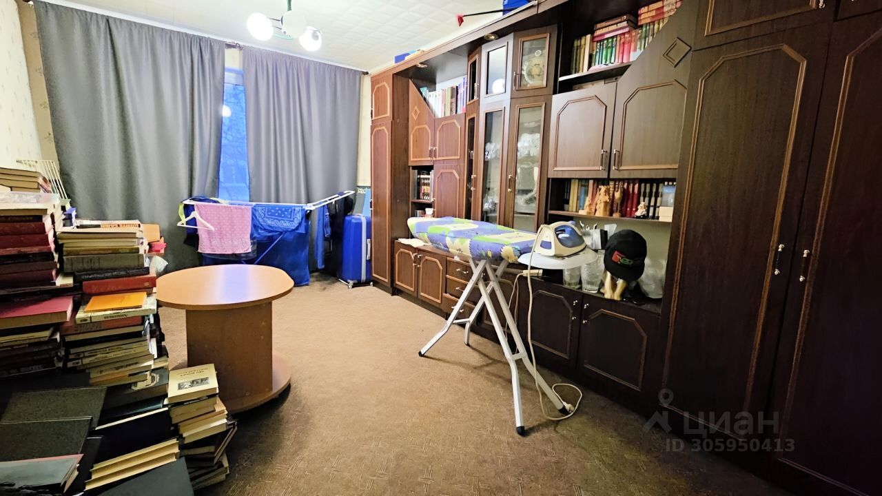 Продажа 2-комн квартиры на вторичном рынке Сергиев Посад, Озерная улица, 3
