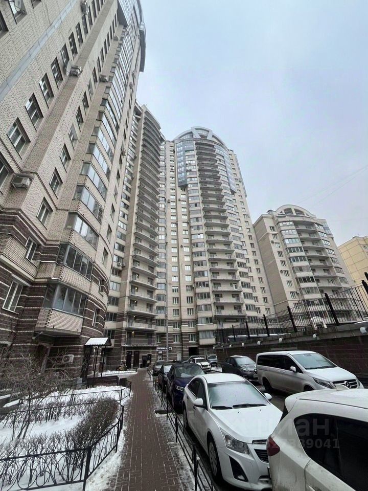 Продажа 2-комн квартиры на вторичном рынке проспект Луначарского, 15к1