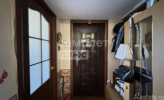 Продажа 4-комн квартиры на вторичном рынке Палехская улица