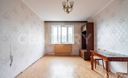 Продажа 2-комн квартиры на вторичном рынке Шаврова ул,  д. 15