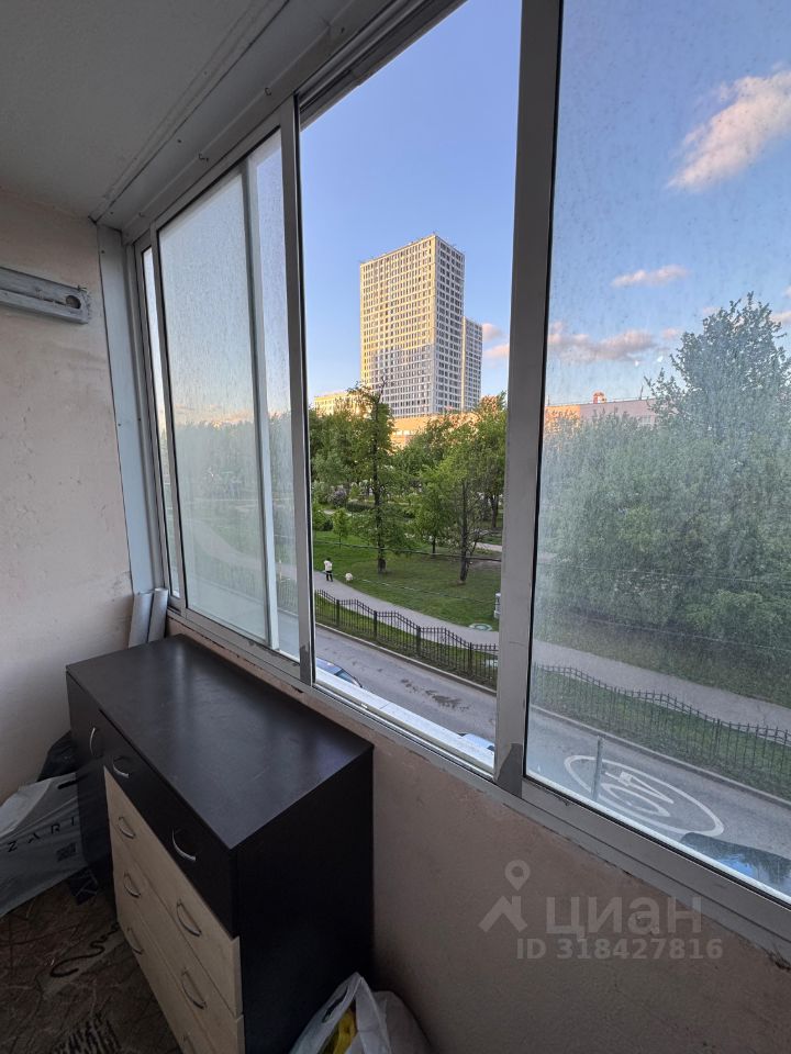 Продажа 2-комн квартиры на вторичном рынке Шарикоподшипниковская улица, 18