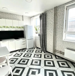 Продажа 2-комн квартиры на вторичном рынке Новоивановское, б-р Эйнштейна,  д. 2