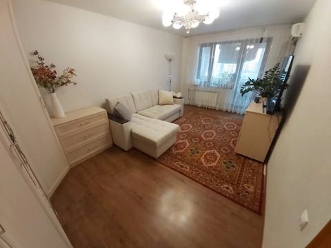 Продажа 2-комн квартиры на вторичном рынке Жуковский, ул. Королева,  д. 8
