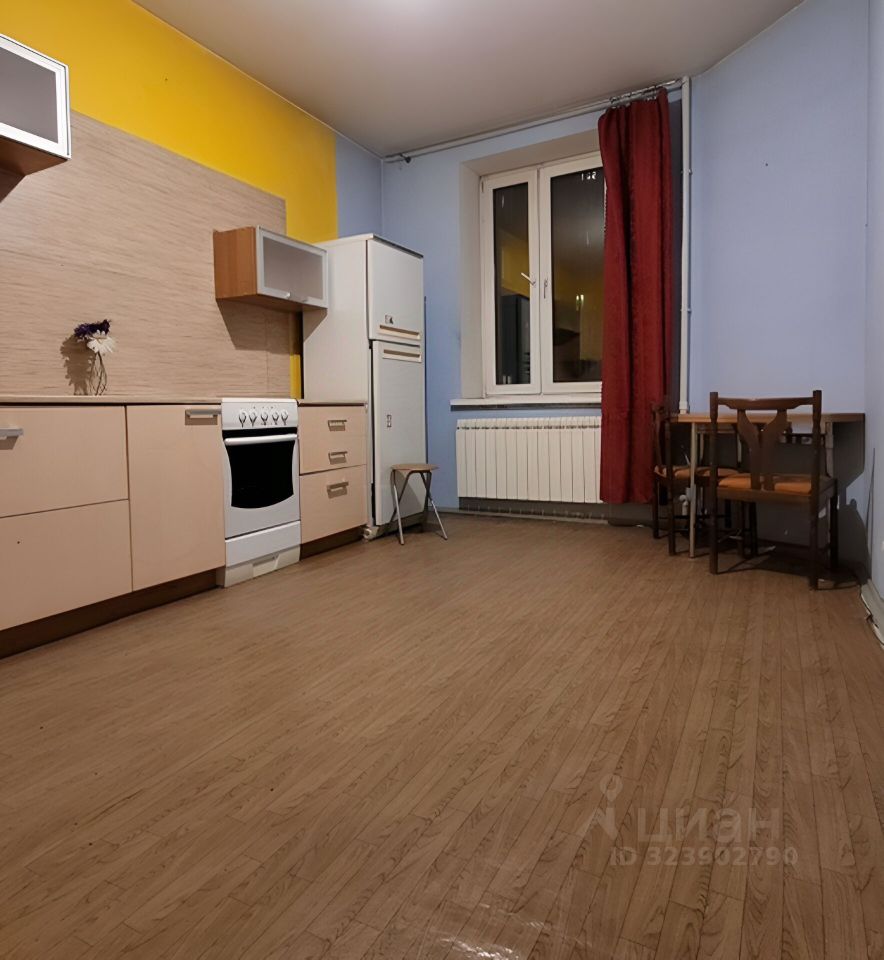 Продажа 1-комн квартиры на вторичном рынке Бухарестская улица, 118к3