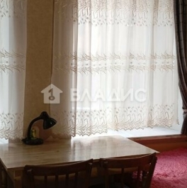 Продажа 3-комн квартиры на вторичном рынке Нарвский пр-кт,  д. 23/2 литХ