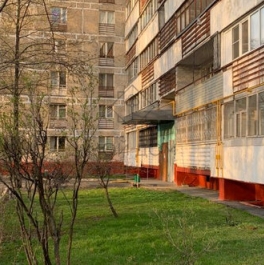 Продажа 2-комн квартиры на вторичном рынке ул Челюскинская,  д. 16