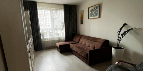 2-комн квартира улица Константина Федина,  д. 13