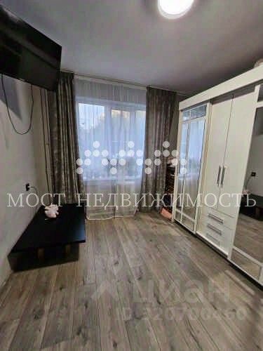 Продажа 2-комн квартиры на вторичном рынке пос. Поведники, 3