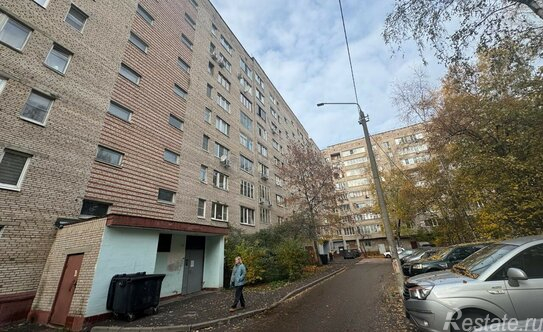 Продажа 3-комн квартиры на вторичном рынке Юбилейный, Лесная улица,  д. 17