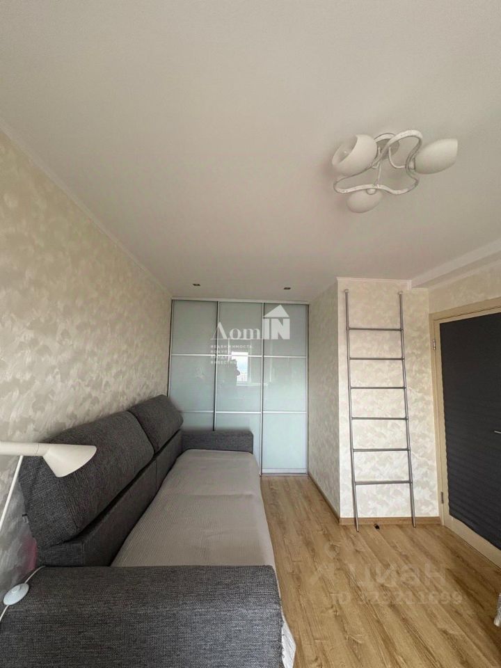 Продажа 1-комн квартиры на вторичном рынке Мурино, Новая улица, 7к3