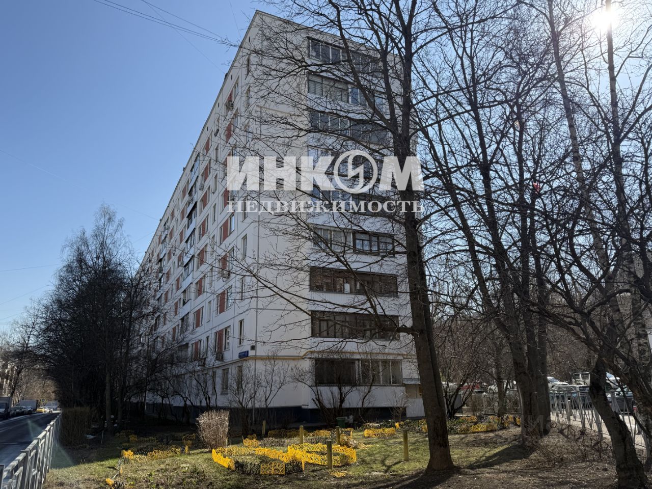 Продажа 4-комн квартиры на вторичном рынке улица Марии Поливановой, 6