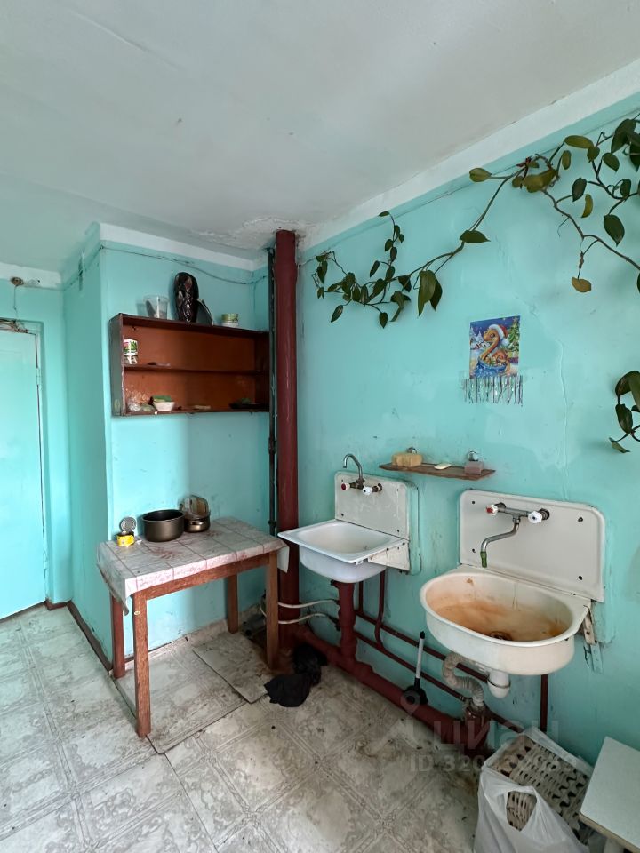 Продажа комнаты Колпино, улица Металлургов, 4