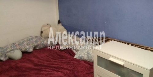 5-комн квартира Танкиста Хрустицкого ул. ,  д. 19