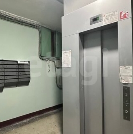 Продажа 2-комн квартиры на вторичном рынке Московский пр-кт,  д. 75