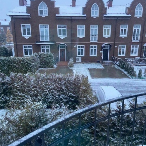 Коттедж/дом Красный Посёлок, Английский б-р,  д. 1