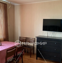 Продажа 2-комн квартиры на вторичном рынке Будапештская улица,  д. 30