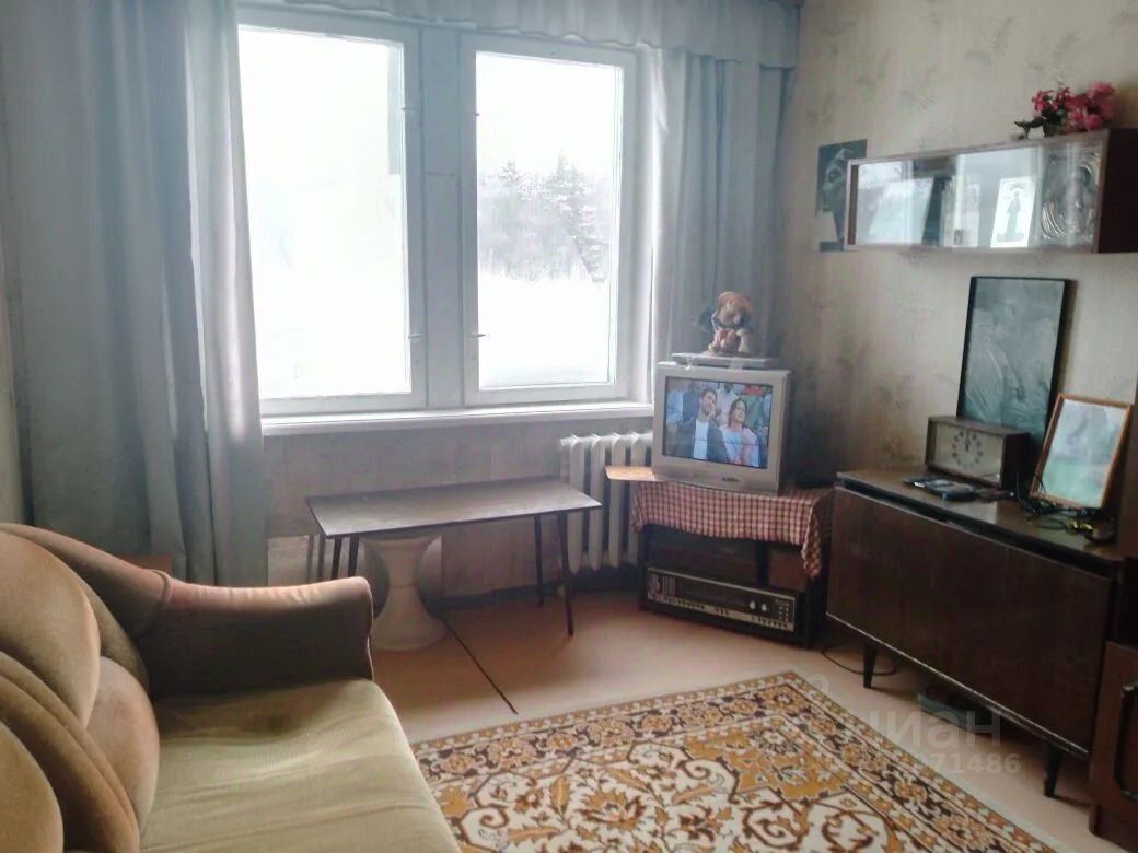 Продажа 1-комн квартиры на вторичном рынке Старый Городок пгт, улица Заводская, 10