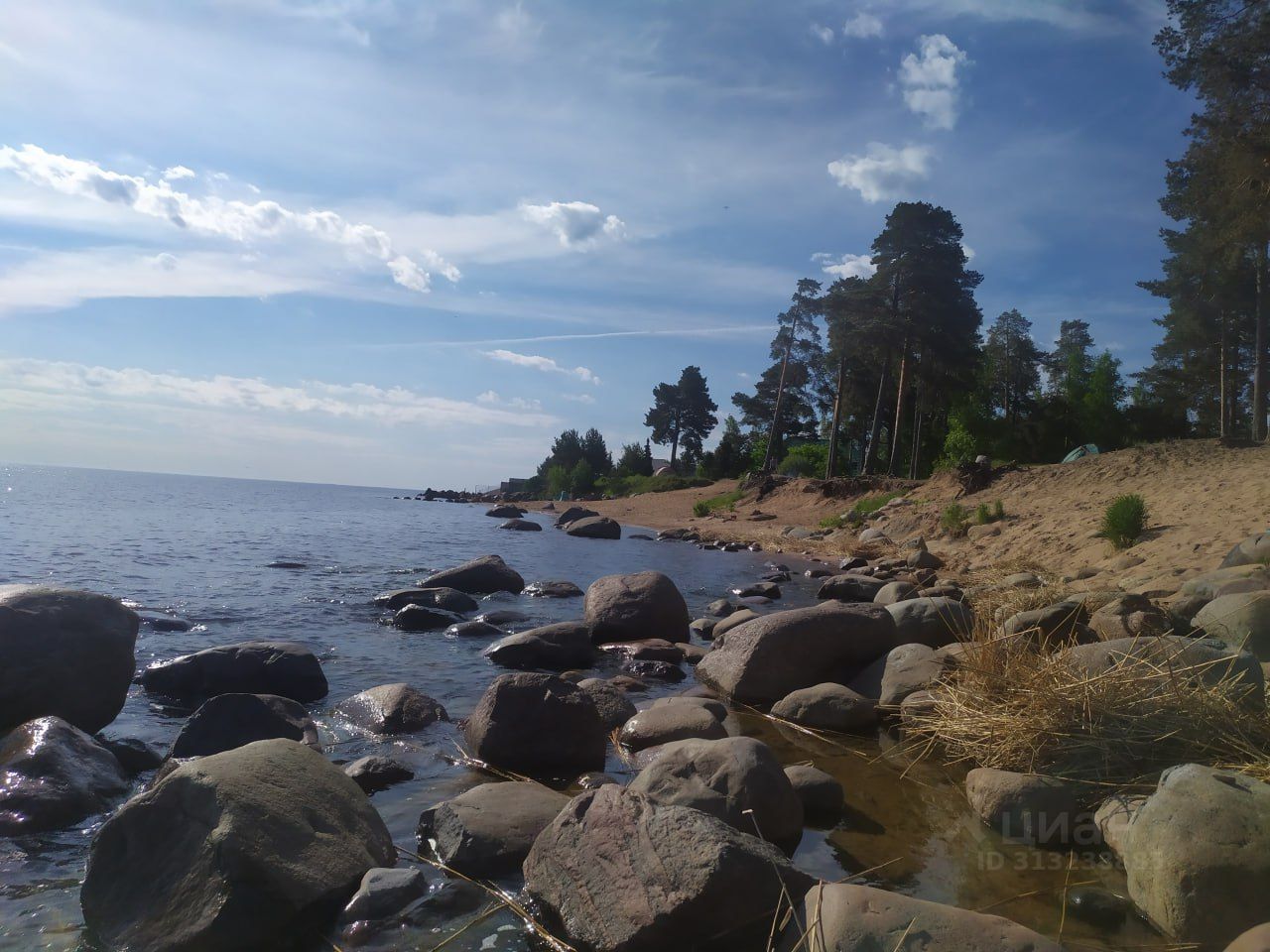 Продажа дома пос. При железнодорожной станции Ириновка, шоссе Ленинградское,  д. 17