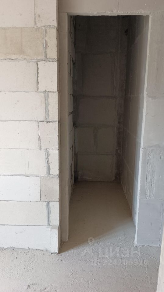 Продажа 1-комн квартиры на вторичном рынке Лобня, Кольцевая улица,  д. 12