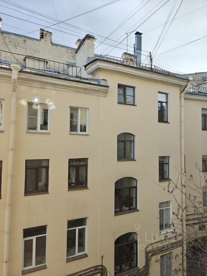 Продажа 5-комн квартиры на вторичном рынке улица Восстания, 9