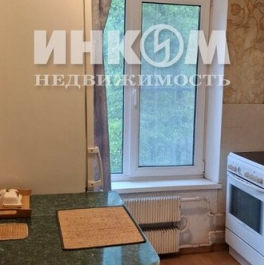 Продажа 3-комн квартиры на вторичном рынке ул Бориса Жигулёнкова,  д. 7