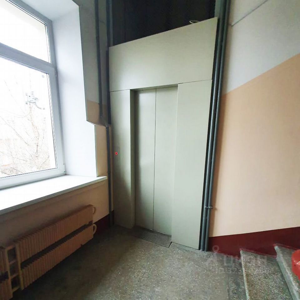 Продажа комнаты Новорязанская улица, 36