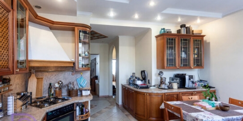 4-комн квартира Гончарный проезд