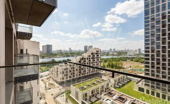 Продажа 4-комн квартиры на вторичном рынке улица Ильи Чашника