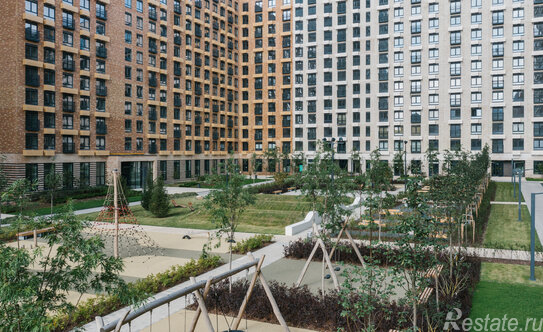 Продажа 3-комн квартиры на вторичном рынке улица Михайлова,  д. 30А к1