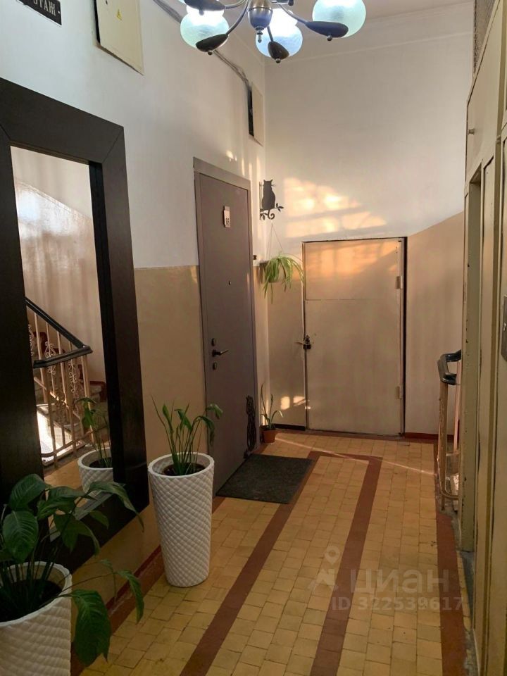 Продажа 4-комн квартиры на вторичном рынке Новоспасский переулок, 3К2