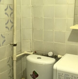 Продажа 1-комн квартиры на вторичном рынке Львовская улица,  д. 8