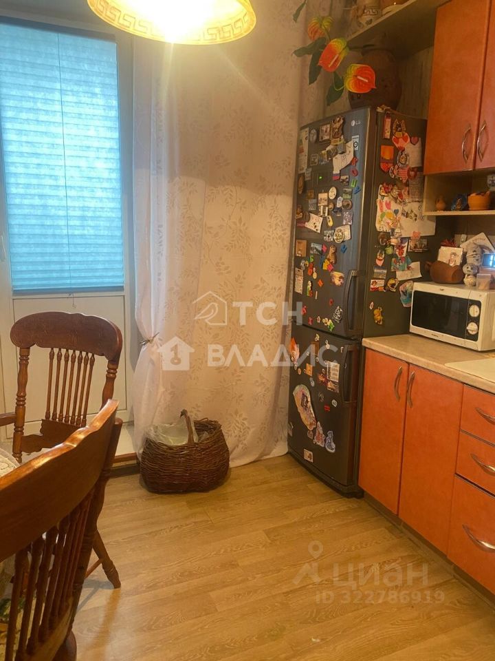 Продажа 3-комн квартиры на вторичном рынке Щелково, Центральная улица, 17
