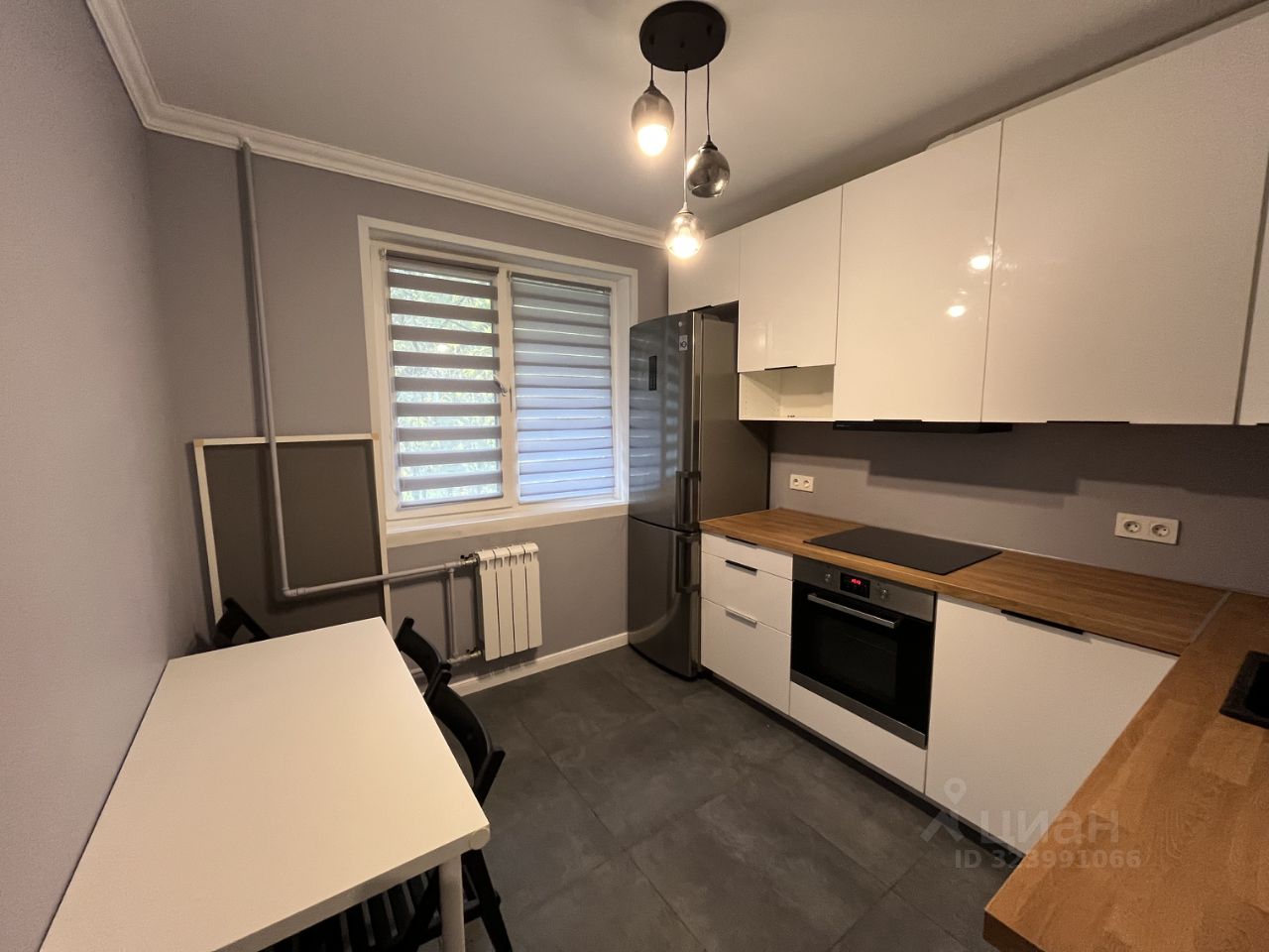 Продажа 2-комн квартиры на вторичном рынке улица Лескова, 28к1